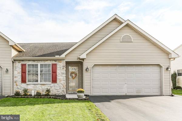 2152 WEEPING WILLOW LN, Mount Joy, PA 17552