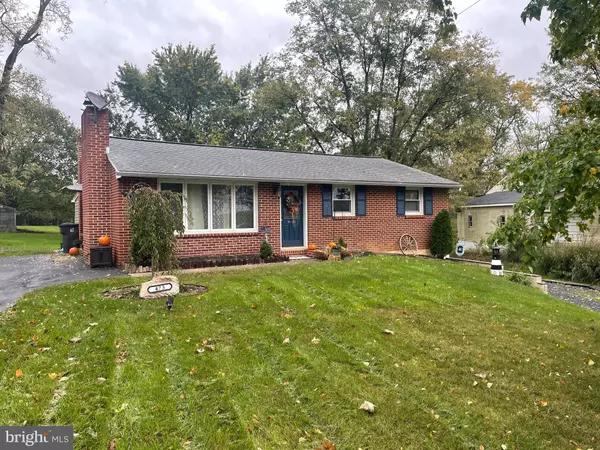 473 WOLF BRIDGE RD, Carlisle, PA 17013