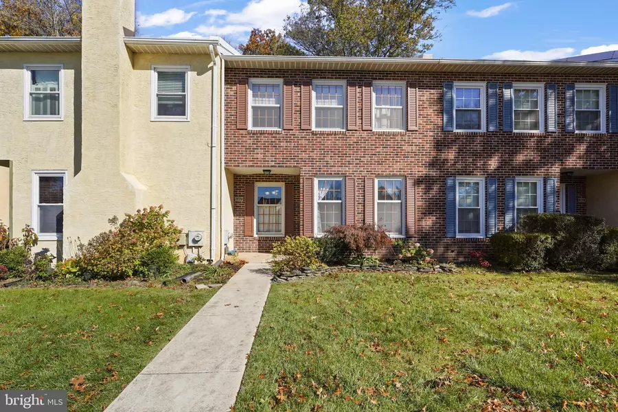 1302 DENISE CIR, Phoenixville, PA 19460