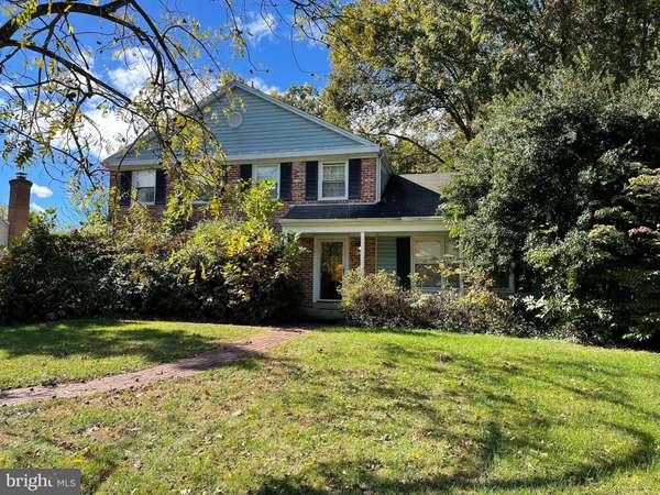 4704 DUNCAN DR, Annandale, VA 22003