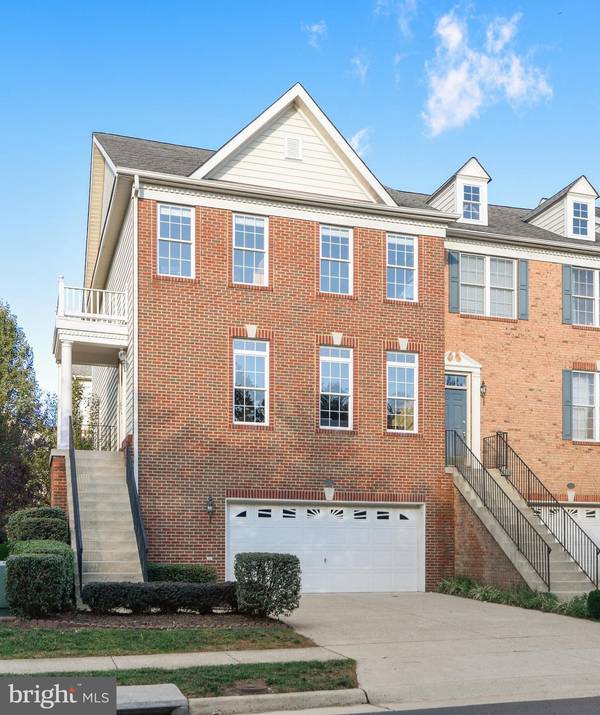 25863 KIRKWOOD SQ, Chantilly, VA 20152