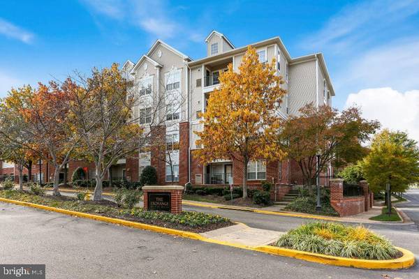 4850 EISENHOWER AVE #329, Alexandria, VA 22304