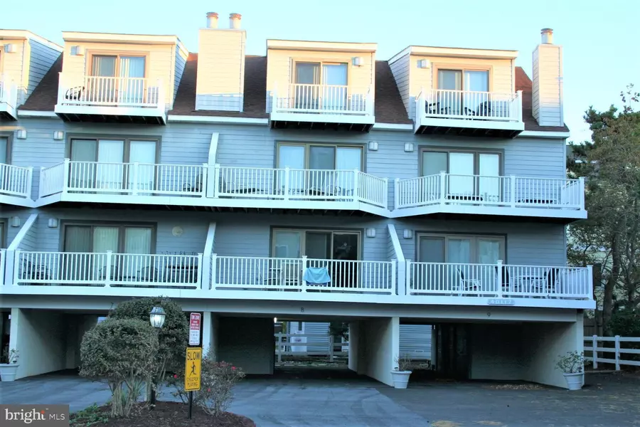 40117 N CAROLINA AVE #8, Fenwick Island, DE 19944