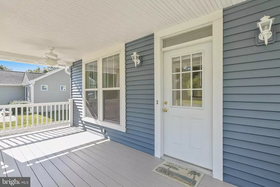 449 WAKEFIELD DR, Colonial Beach, VA 22443