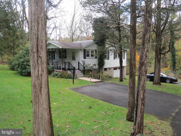 1405 SNYDER, Green Lane, PA 18054