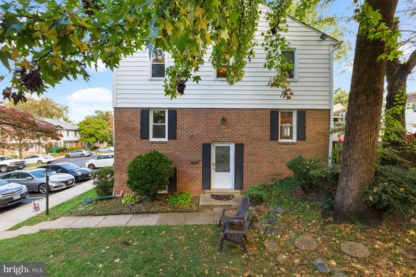 17 SUPREME CT #23-9, Gaithersburg, MD 20878