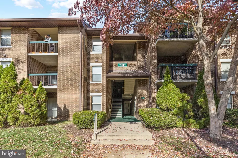 7909 BADENLOCH WAY #302, Gaithersburg, MD 20879