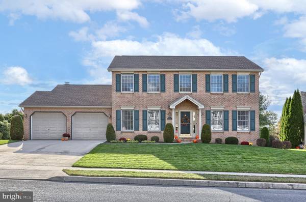 27 BOURBON RED DR, Mechanicsburg, PA 17050