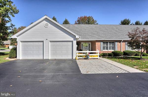 Carlisle, PA 17015,19 CLIFTON TER