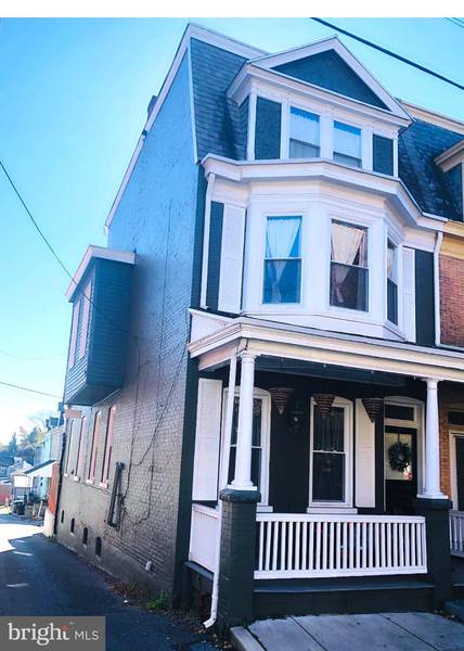 326 W LEMON ST, Lancaster, PA 17603