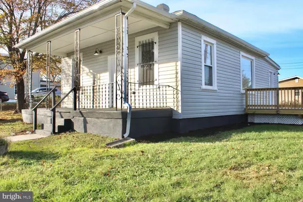 5706 JEFFERSON HEIGHTS DR, Fairmount Heights, MD 20743