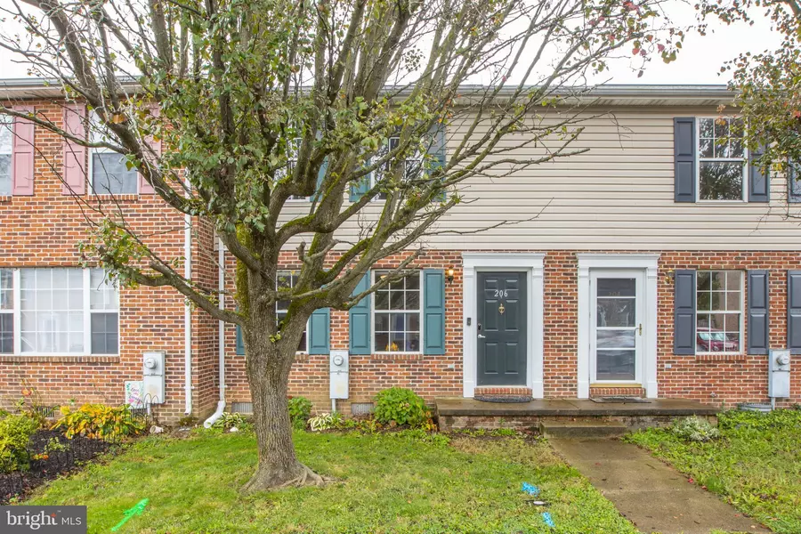 206 BANBURY TER, Winchester, VA 22601