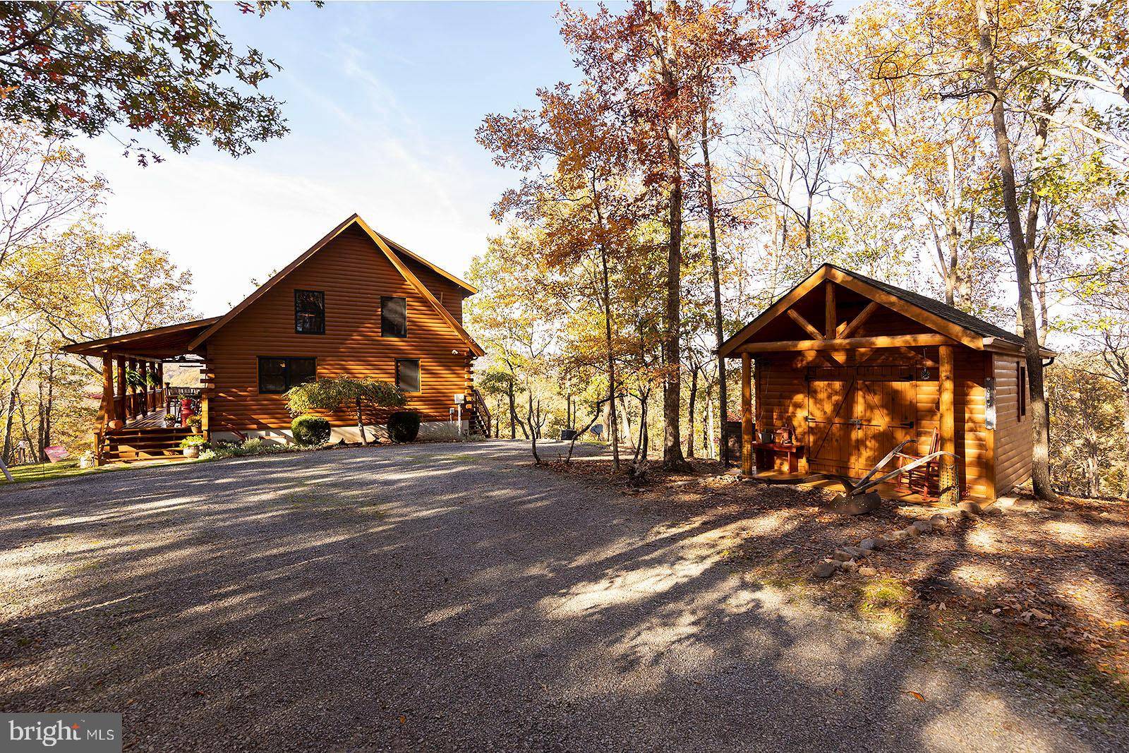 Paw Paw, WV 25434,1643 CROSSINGS VIEW RD
