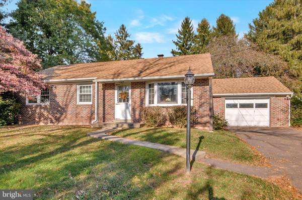 236 BRIDGE ST, Collegeville, PA 19426