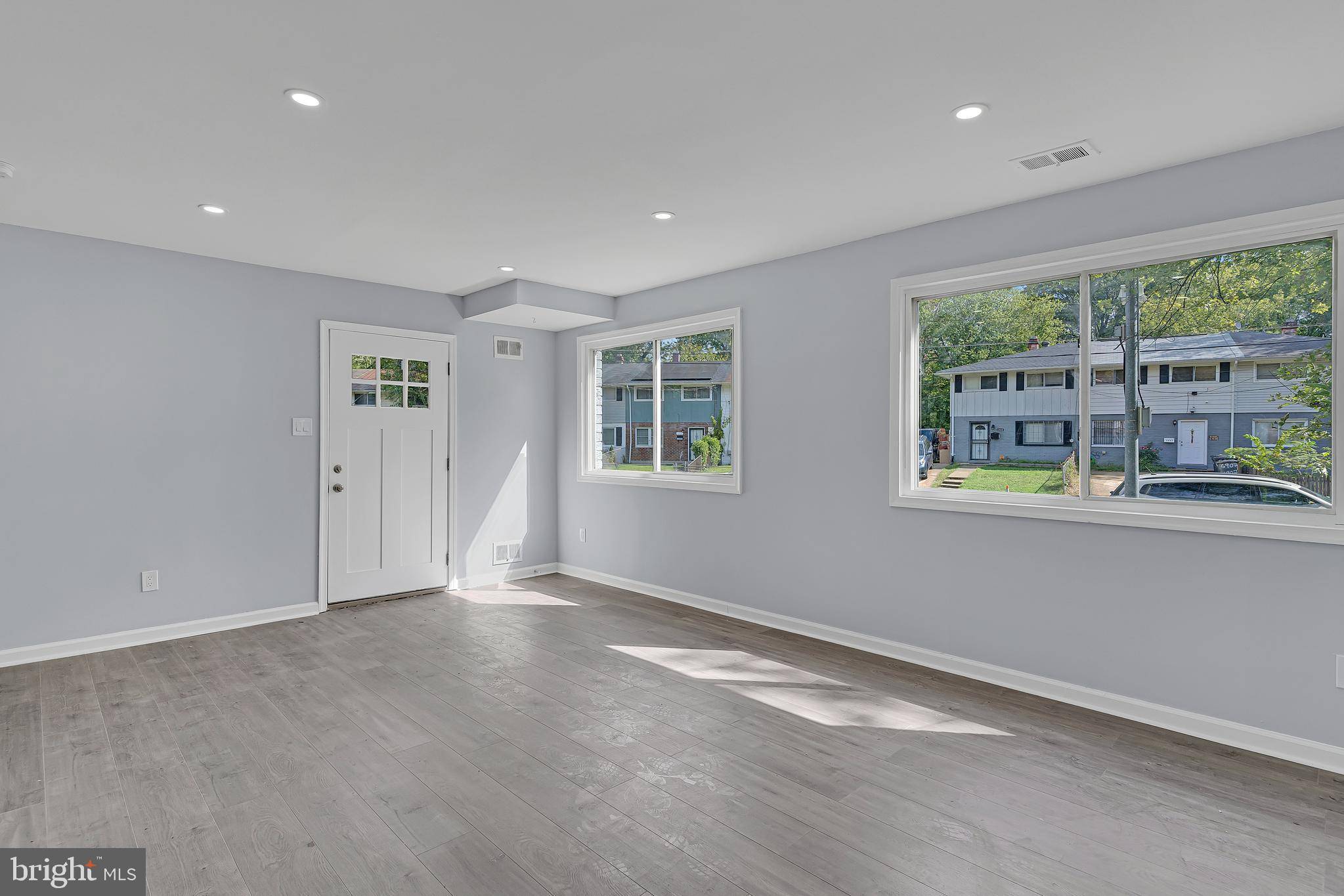 Hyattsville, MD 20785,6910 FOREST TER