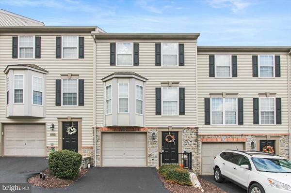 2709 STEEPLE CHASE #5, York, PA 17402