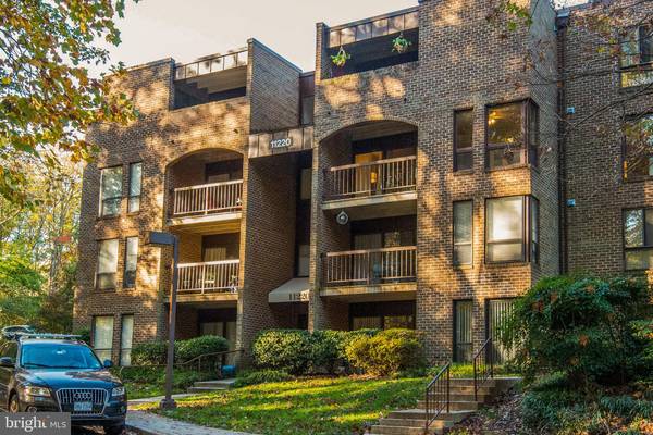 11220 CHESTNUT GROVE SQ #11220-222, Reston, VA 20190