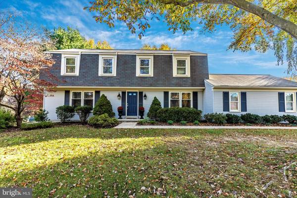 694 MIMOSA TREE LN, West Chester, PA 19380