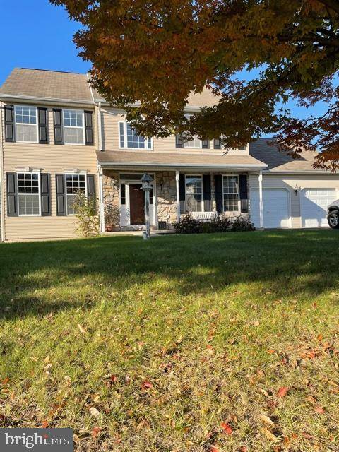 11 COUNTRY DR, Pottstown, PA 19464