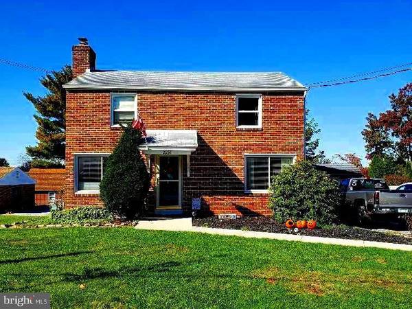 2291 MANOR RD, York, PA 17408