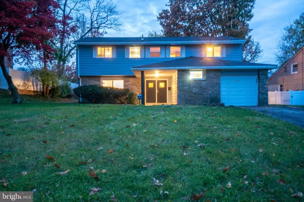 1512 THORNBERRY RD, Wyncote, PA 19095