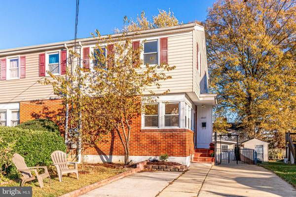 6927 WESTHAMPTON DR, Alexandria, VA 22307