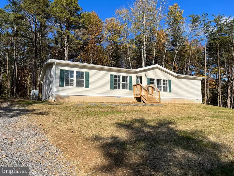 222 HOOT LN, Hedgesville, WV 25427