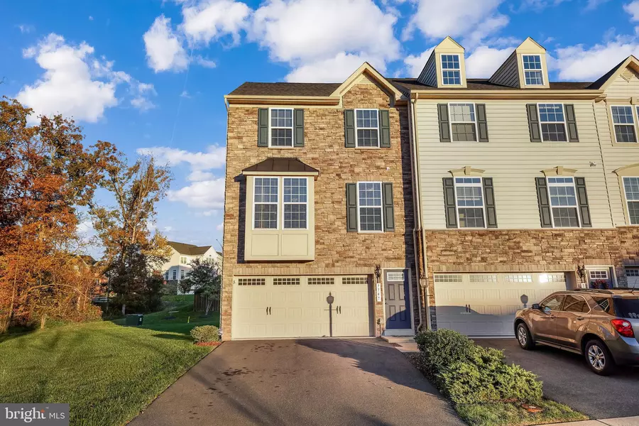 7747 MILTON CIR, Gainesville, VA 20155