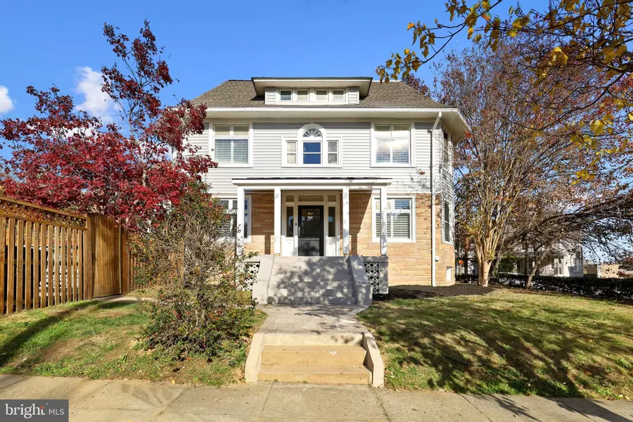 1401 DELAFIELD PL NW, Washington, DC 20011