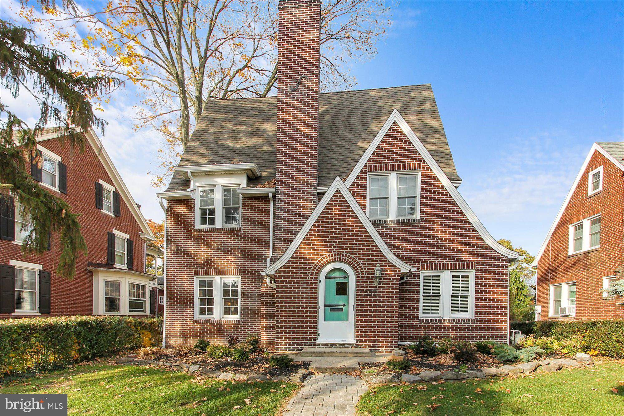 137 W LINCOLN AVE, Gettysburg, PA 17325