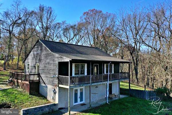 437 KING LEAR DR, Charles Town, WV 25414