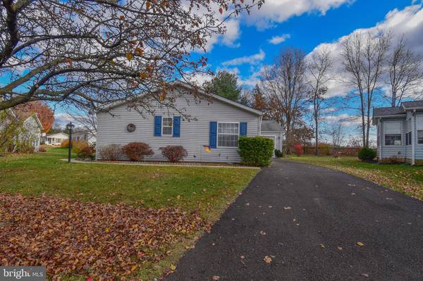 New Hope, PA 18938,151 GROUSE CIR E