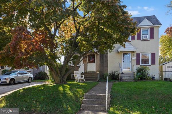 Woodlyn, PA 19094,235 DERWOOD DR