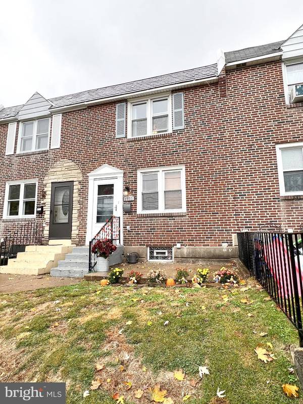 2233 DERMOND AVE, Upper Darby, PA 19082