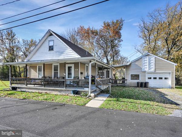 239-R WATER ST, Middletown, PA 17057