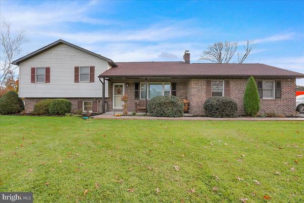 136 DAVIS BRIDGE RD, Bernville, PA 19506