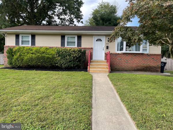 402 8TH AVE, Lindenwold, NJ 08021