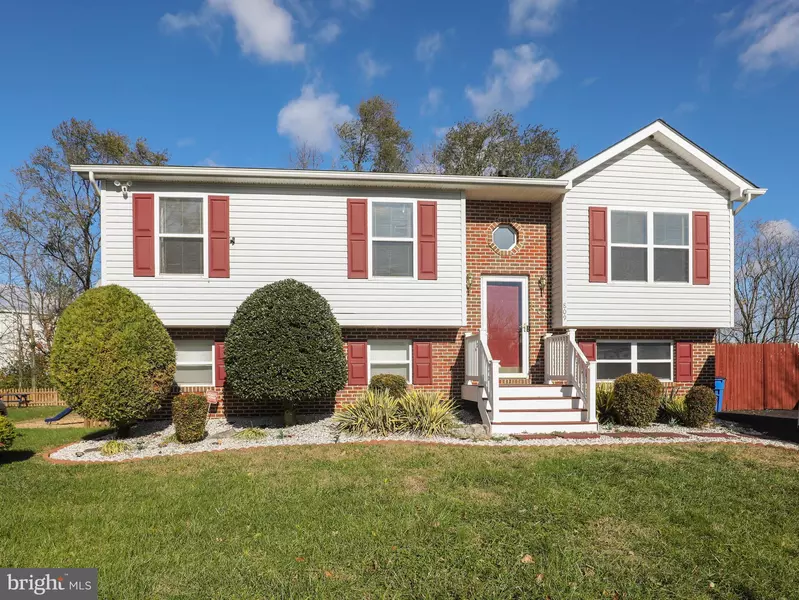 809 BUTLER AVE, Winchester, VA 22601