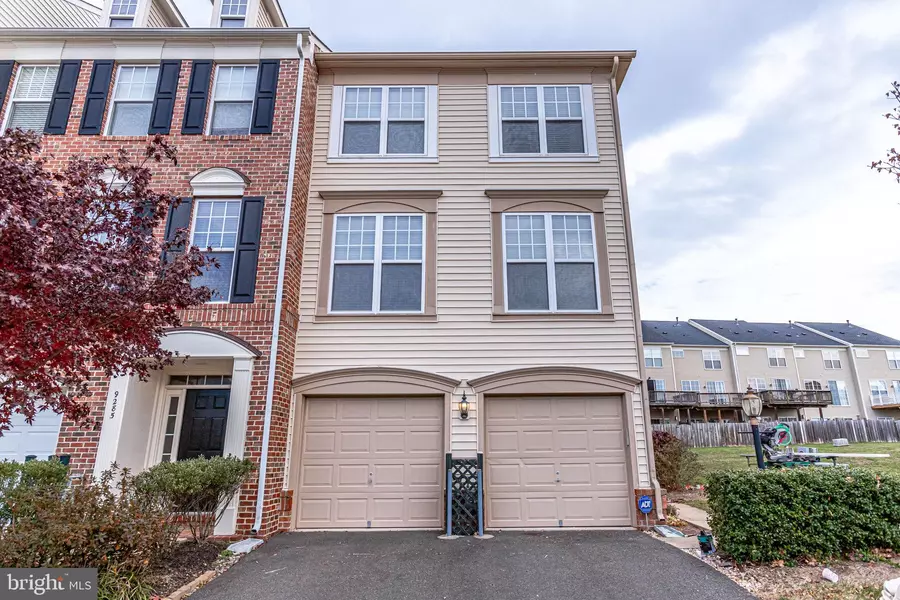 9287 ALVYN LAKE CIR, Bristow, VA 20136