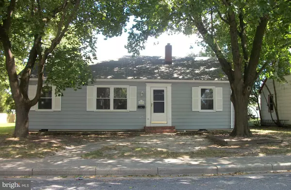 909 SPRING AVE, Salisbury, MD 21804