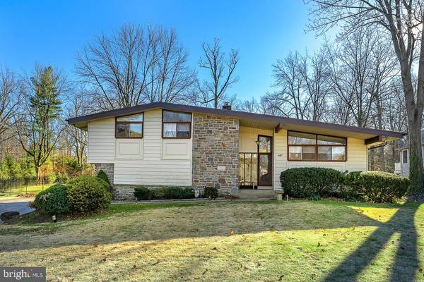 447 CLAIREMONT RD, Villanova, PA 19085