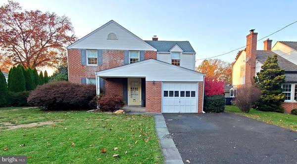 636 ROSELAND AVE, Jenkintown, PA 19046