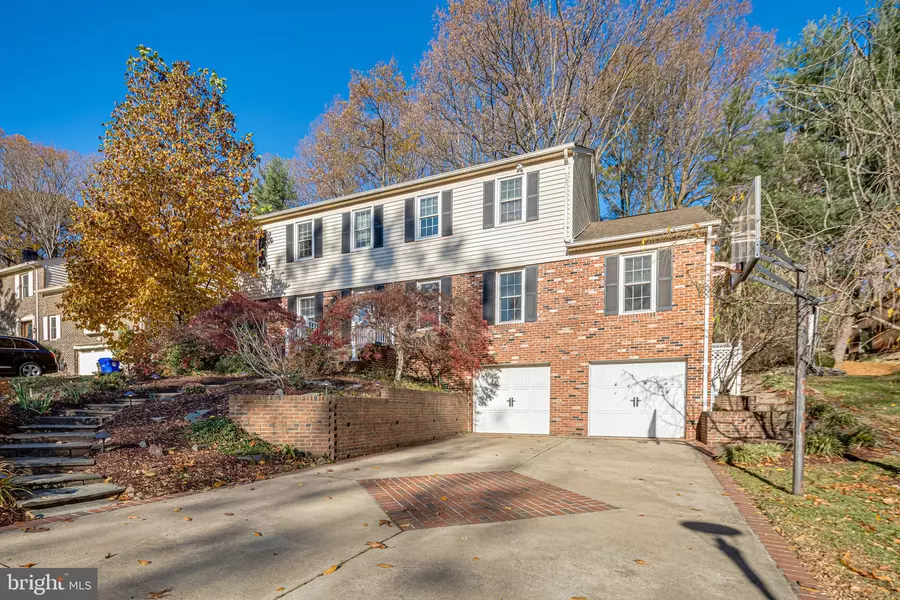 8015 THORNLEY CT, Bethesda, MD 20817