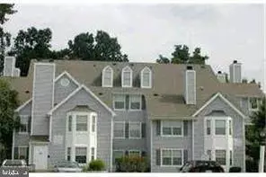 Upper Marlboro, MD 20772,13576 LORD STERLING PL #10-5