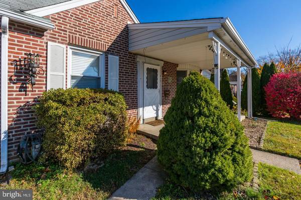 417 LAWRENCE RD, Havertown, PA 19083