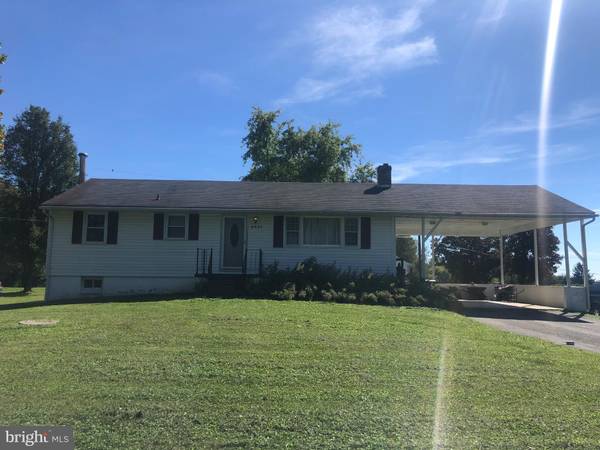 6410 DAVIS RD, Mount Airy, MD 21771