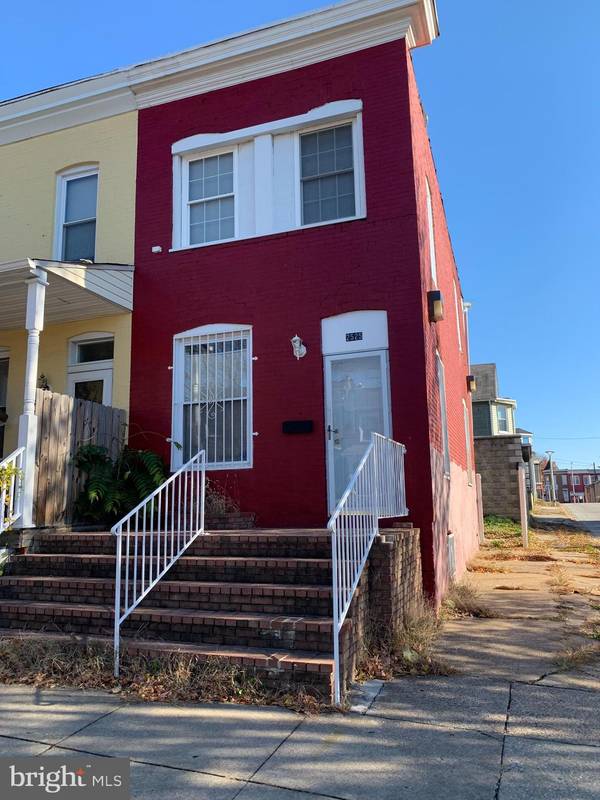 2525 BARCLAY ST, Baltimore, MD 21218