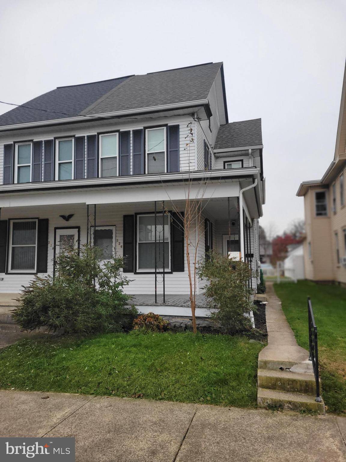 226 E CHERRY ST, Palmyra, PA 17078