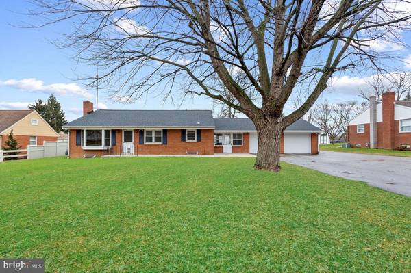 2152 WHITE HALL RD, Littlestown, PA 17340