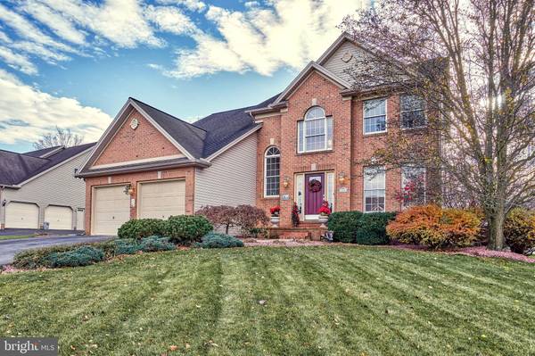 15 STONE RUN DR, Mechanicsburg, PA 17050